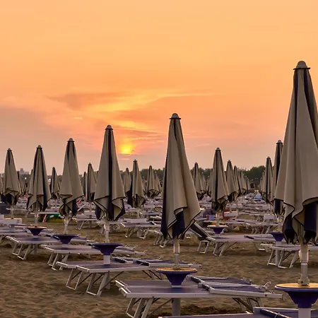 Sun, And Comfort - Beahost * Bibione
